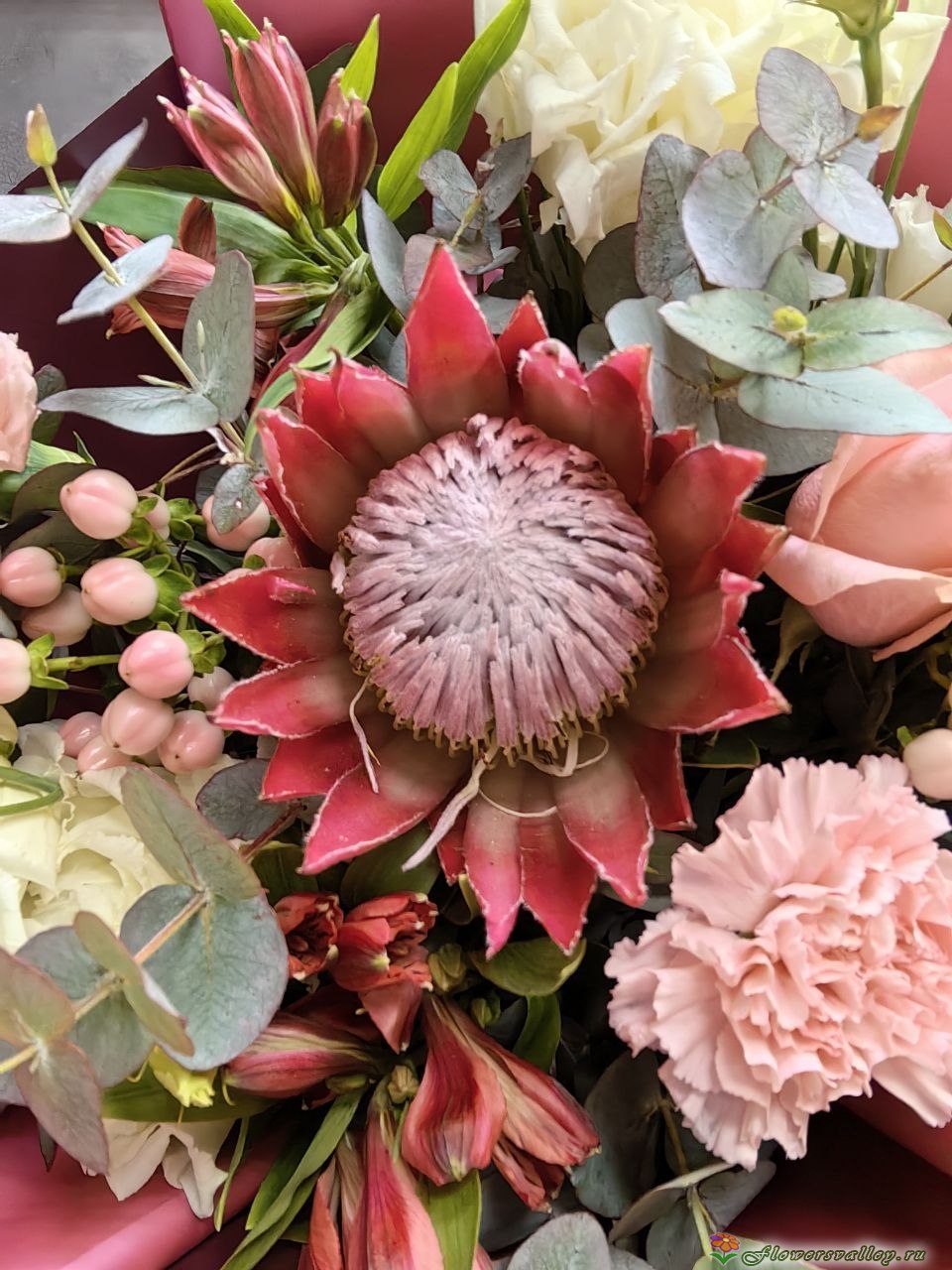 Букет с протеей