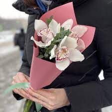 Букет из орхидей