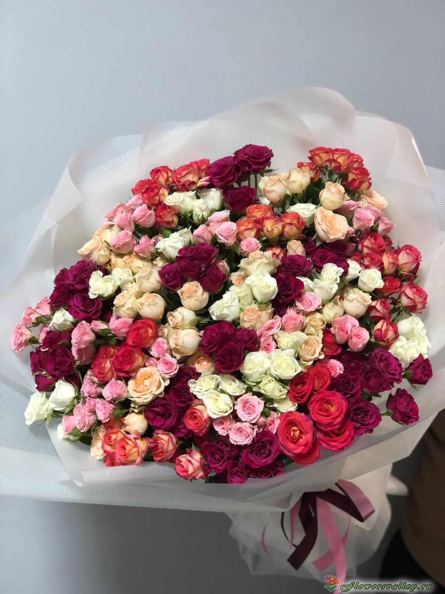  Букет из кустовых роз. Спецпредложение "Фортуна"