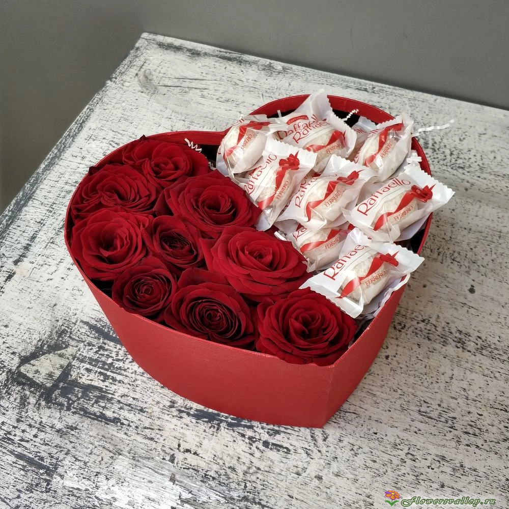розы и конфеты  Raffaello