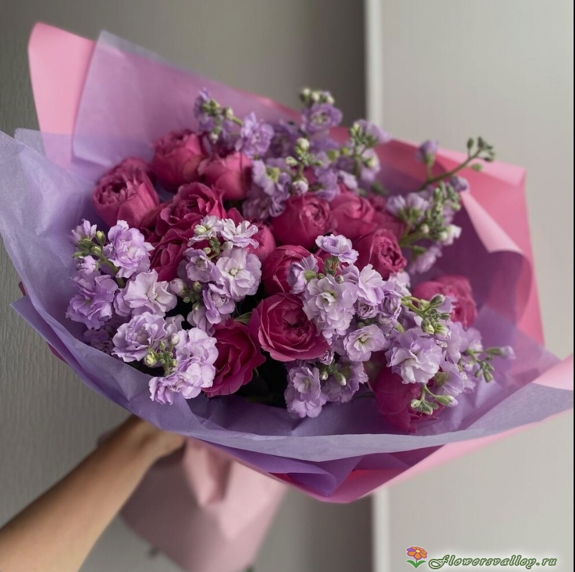 укет с лавандовой маттиолой и Мисти баблс