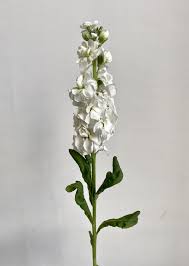 букет с розами, альстромериями и матиолой