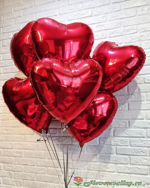 Облако из красных сердец 20 шт (фольга без рисунка)