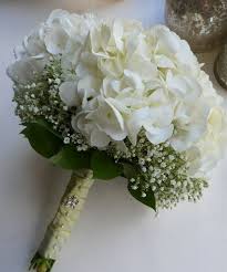 Букет невесты из гортензии