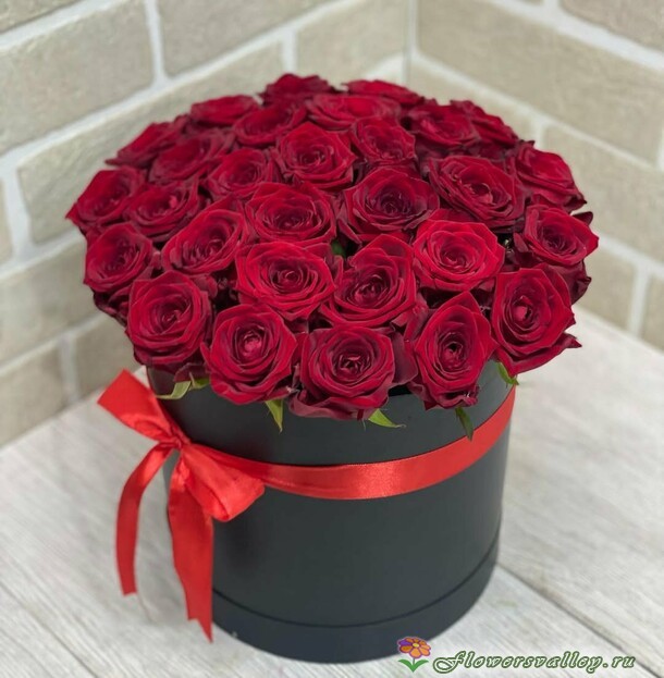 Подарочный набор, шляпная коробочка, шарики, конфеты. Фото 4