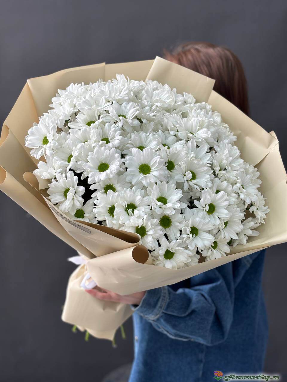 9 хризантем