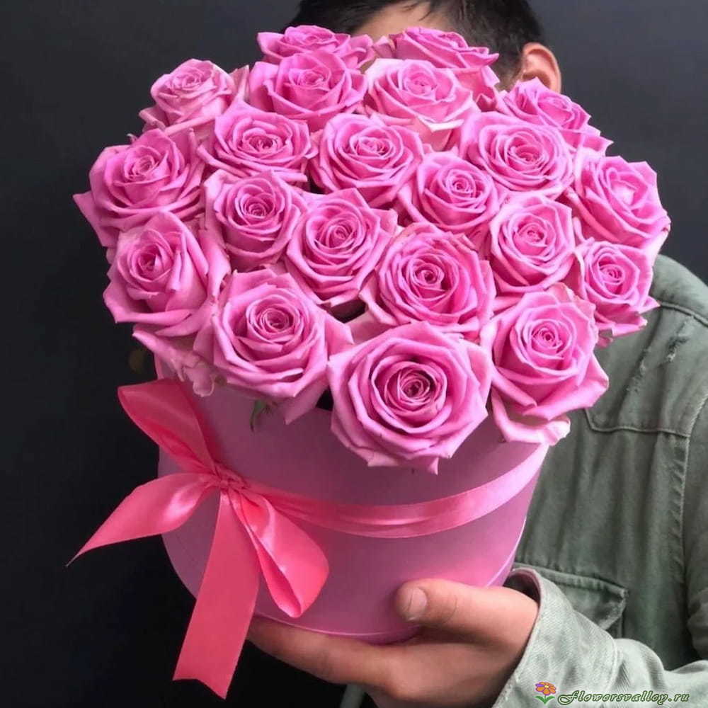 Розовые розы 25 шт. в коробке Главная Товары Розовые розы 25 шт. в коробке Редактирование Активен