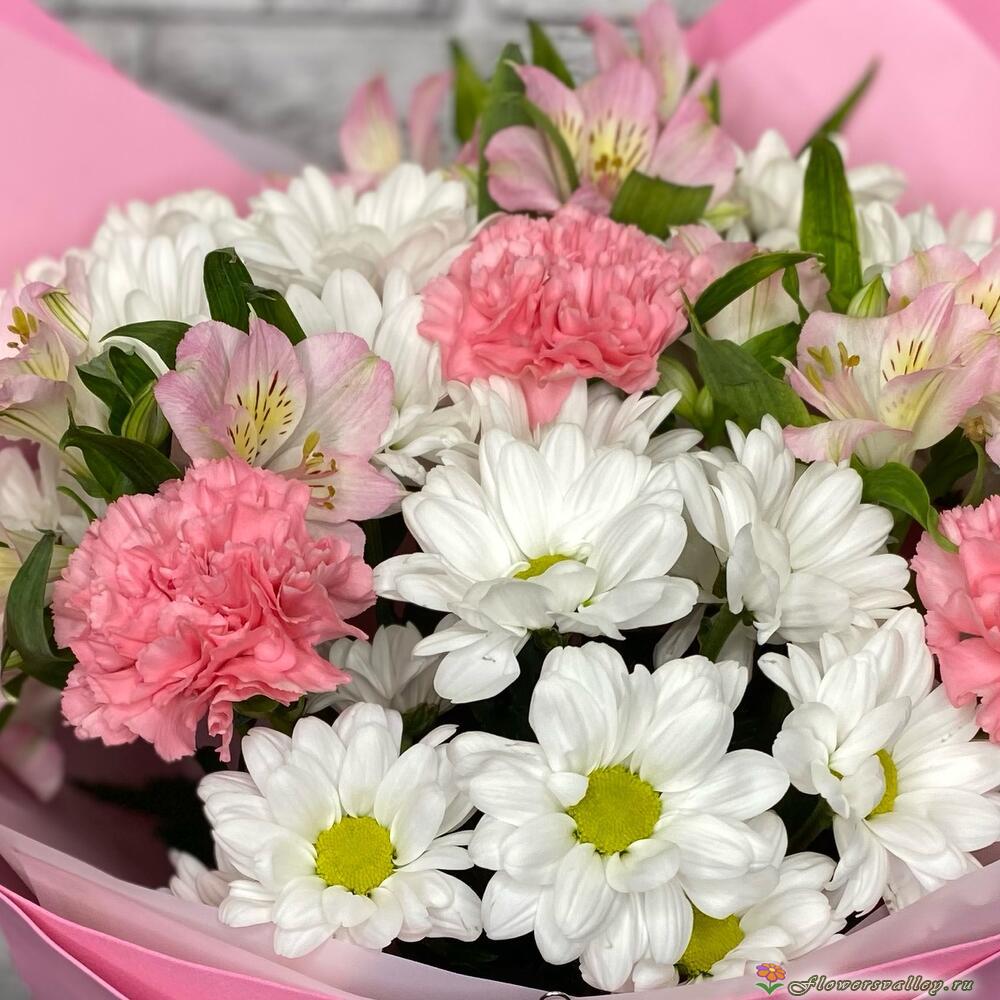 хризантема, альстромерия,гиерикум