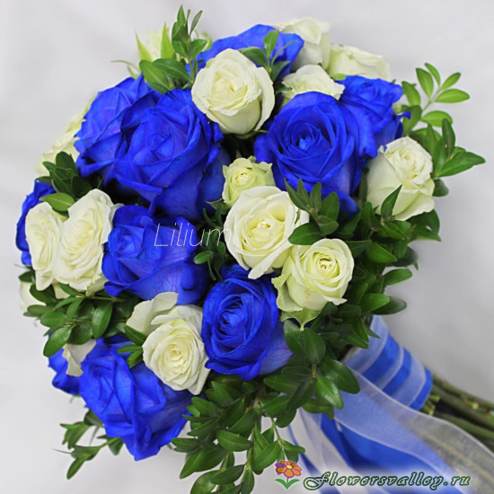 Букет невесты с синими розами