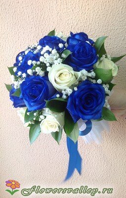 Букет невесты с синими розами