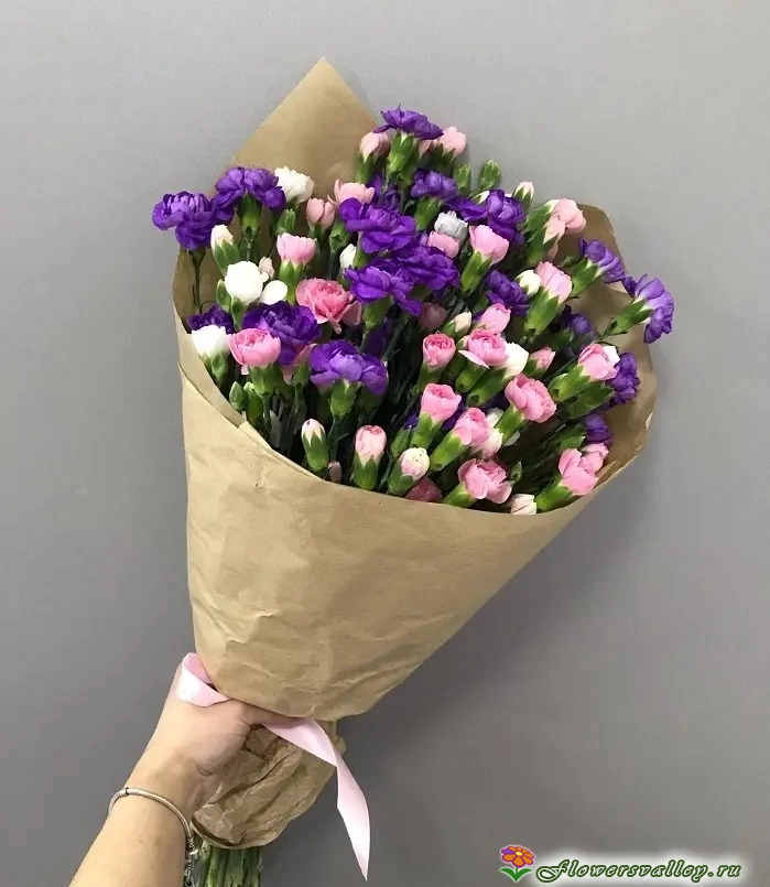 Букет разноцветных гвоздик, 25 шт
