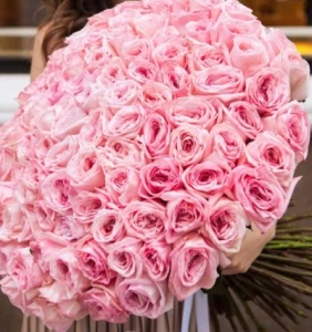 Букет из роз Пинк О'Хара ( сорт Pink O'Hara, пр-во Эквадор), 101 шт, 50 см