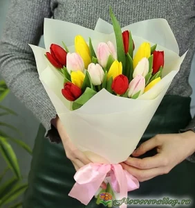Букет из 15 тюльпанов, 15 шт