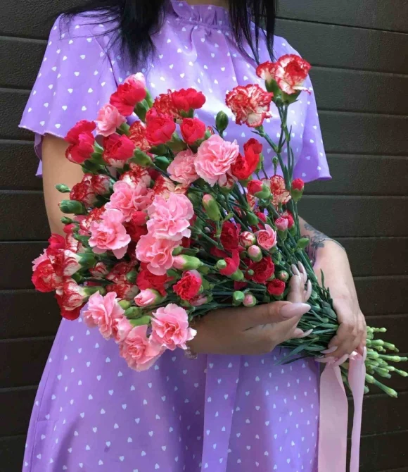 Букет разноцветных гвоздик, 15 шт
