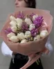 Букет из 25 белых тюльпанов и гиацинтов