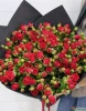 Букет из красных кустовых роз, 15 шт.