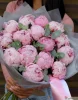 Розовые пионы с эвкалиптом 15 шт.