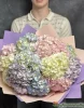 Букет из разноцветных гортензий, 11 шт.