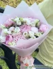 Букет из пионов и эустомы